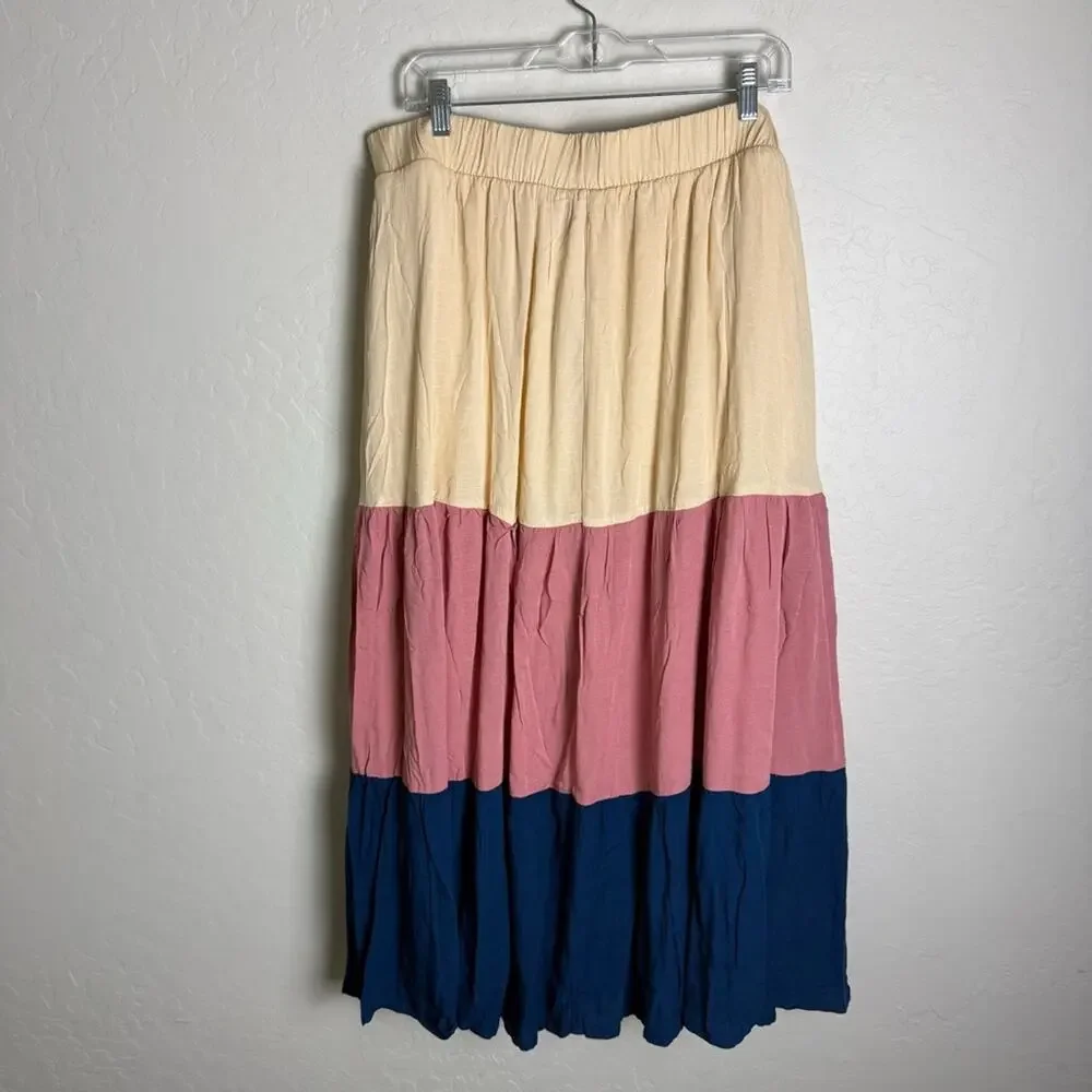 torrid color block